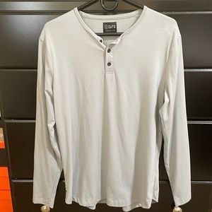 Cuts Curve-Hem Grey Long-sleeve Henley - Medium